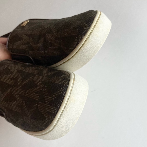 Michael Kors Brown Signature Logo Crossgrain Leather White Rubber Loafers size 5 - Picture 13 of 14